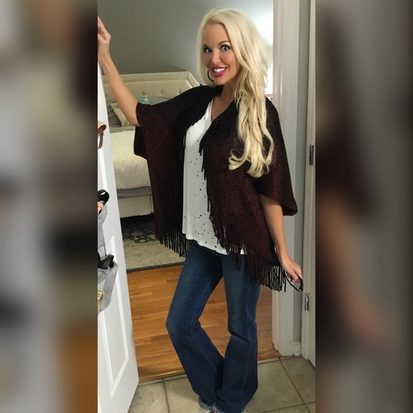 🥰LAST 1! Tone Fringe Cardigan! - Picture 4 of 4